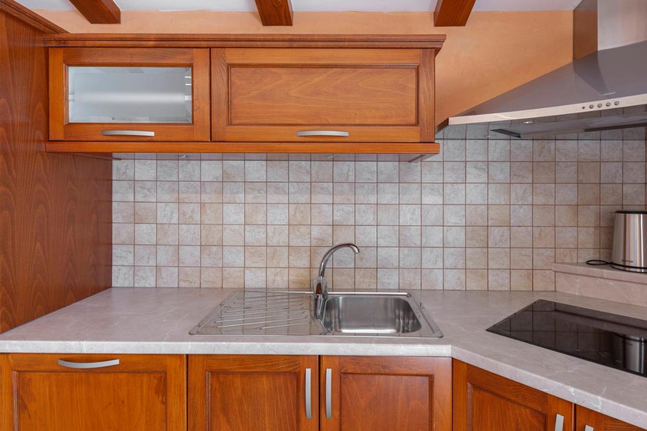 Apartma Koper Pobegi Exterior foto